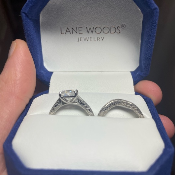 Princess cut genuine moissanite ring GRA certified - Picture 4 of 13